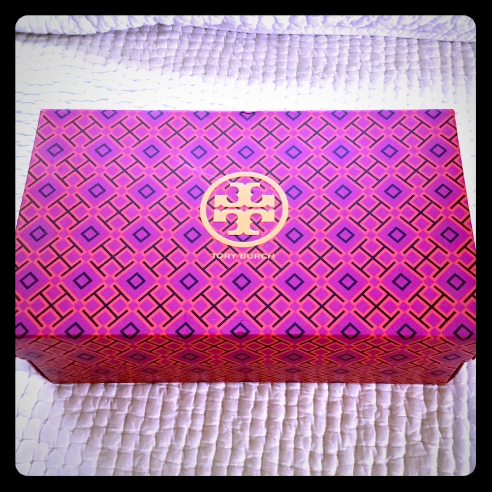 Tory Burch shoebox
